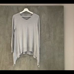 Beautiful Joseph A. Silver sweater
